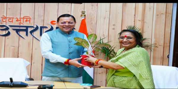 मुख्यमंत्री से विधानसभा अध्यक्ष ने की शिष्टाचार भेंट