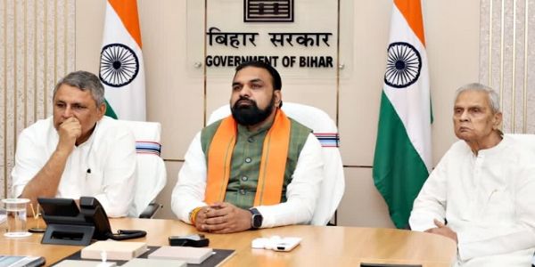 बिहार कैबिनेट की बैठक में 64 एजेंडों पर मुहर, पुलिस भर्ती से लेकर पटना जू के नामकरण तक कई बड़े फैसले