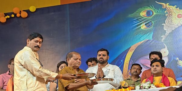 भागवत कथा के छठवें दिन श्रीकृष्ण विवाह का भावपूर्ण वर्णन