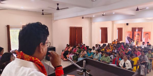 कांग्रेस ने अपने शासनकाल में महिलाओं के सशक्तिकरण के लिए ठोस कदम नहीं उठाए : रीता