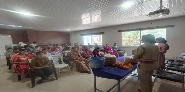 राजगढ़ः पुलिस परिवारों के सशक्तिकरण की पहल- मशरूम फार्मिंग कार्यशाला का आयोजन