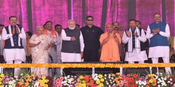 गंगा एक्सप्रेसवे पूरब को पश्चिम से जोड़ने का कार्य करेगा : पंकज चौधरी