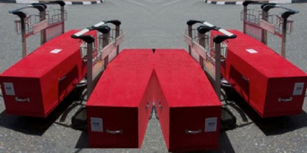 खाडी देशो से विमानस्थल पर लाय गया शव