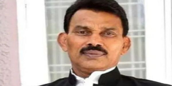 इंदौरः मंत्री सिलावट ने उप मुख्यमंत्री शुक्ला से की स्वास्थ्य सेवाओं को लेकर चर्चा