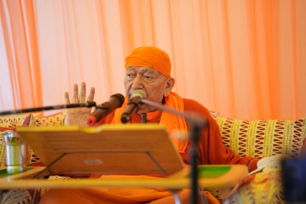 Brahma laid the foundation of the Guru-disciple tradition – Swami Ram Swarup Ji