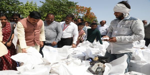 (अपडेट) मुख्यमंत्री डॉ. यादव ने गेहूँ उपार्जन केन्द्रों का किया आकस्मिक निरीक्षण, व्यवस्थाओं का लिया जायजा