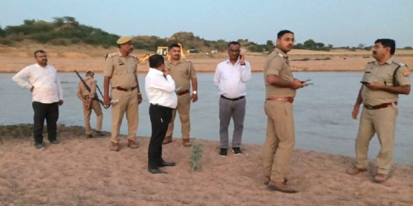 अवैध खनन पर जिलाधिकारी सख्त, 1.50 करोड़ से अधिक वसूली की तैयारी