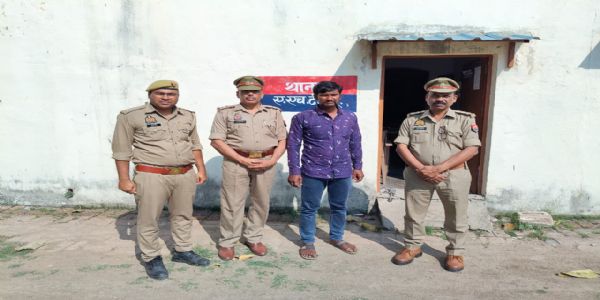 पैसों के लालच में बहन का सौदा करने वाला भाई गिरफ्तार