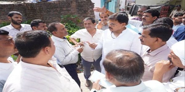 ग्वालियर में नाला निर्माण व सीवर लाइन का ऊर्जा मंत्री ने किया निरीक्षण