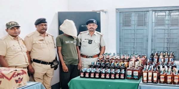 मतदान से पहले भारी मात्रा में शराब बरामद