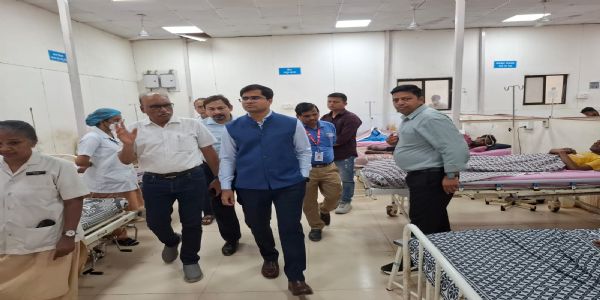 ठाणे डीएम दौरे के बाद सिविल अस्पताल में युद्ध स्तर पर सफाई