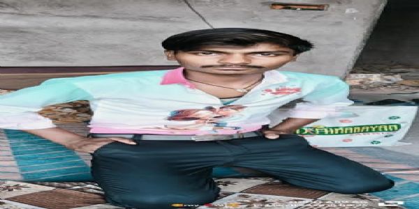 छत पर सो रहे युवक की गला घोंट कर हत्या