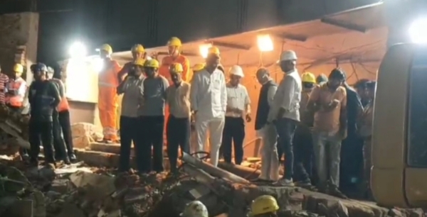 माैके पर प्रभा्री मंत्री