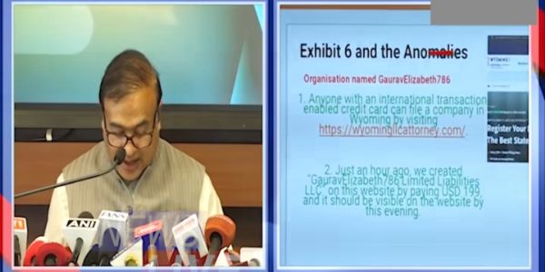 गौरव गोगोई के एक लाख करोड़ डॉलर निवेश के दावे पर सीएम का पलटवार, ‘फर्जी अकाउंट’ का किया प्रदर्शन