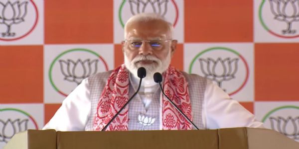 कांग्रेस विकास विरोधी, पार्टी नेतृत्व जमीन लूट में शामिलः नरेन्द्र मोदी