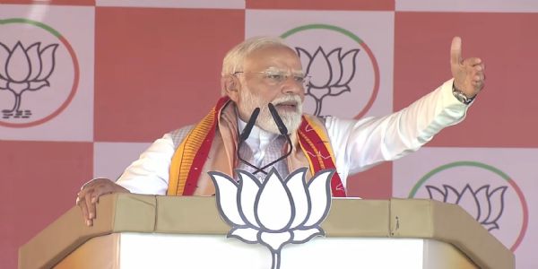 कांग्रेस पूरी तरह परिवारवादी पार्टी, जनहित से उसका कोई सरोकार नहींः मोदी