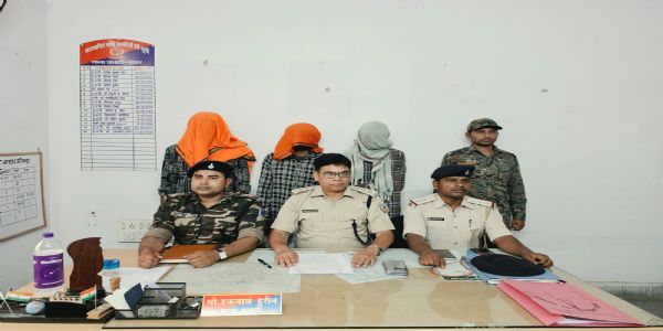 चाकूबाजी में घायल युवक की मौत, तीन आरोपित गिरफ्तार