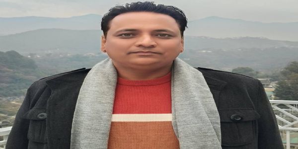 कुछ लोग राजनीतिक लाभ लेने के चक्कर में बिगाड़ रहे माहौल : अनुराग शर्मा