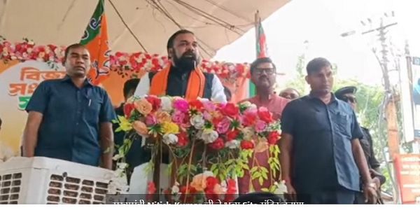 उप मुख्यमंत्री सम्राट चौधरी हाबडा में जनसभा काे संबाेधित करते