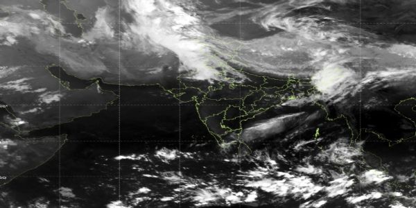 भारत मौसम विज्ञान विभाग की वेबसाइट पर उपलब्ध ताजा  उपग्रह तड़ित पूर्वानुमान।