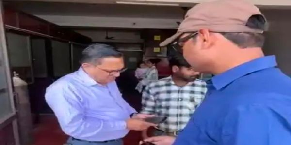 सीएमओ ने बिना रजिस्ट्रेशन चल रहे अस्पताल काे किया सील, संचालक को नोटिस जारी