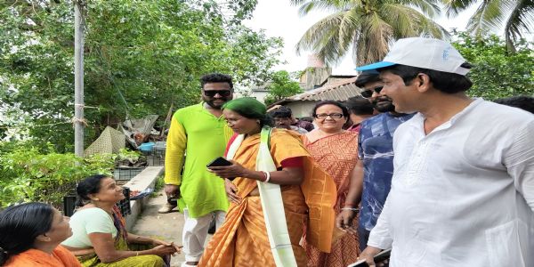 चुनाव 26 : ‘घर की बेटी’ बनकर मैदान में मीता बाग, आत्मविश्वास से भरा प्रचार