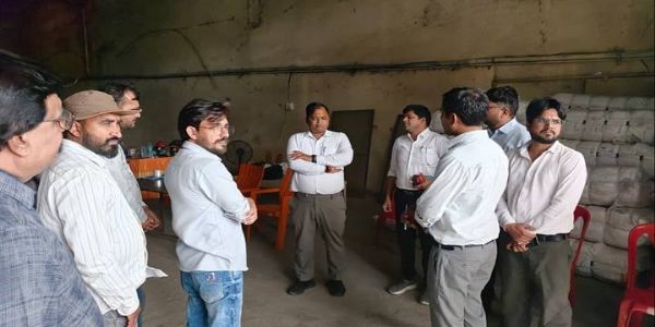 इंदौरः जिले में 10 अप्रैल से शुरू होगी समर्थन मूल्य पर गेहूं की खरीदी, कलेक्टर ने किया केन्द्रों का निरीक्षण