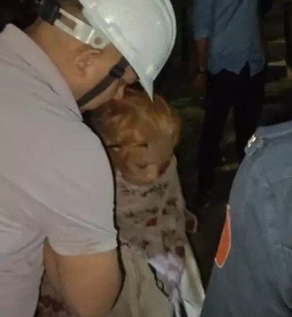 वृद्धा की जान बचाई