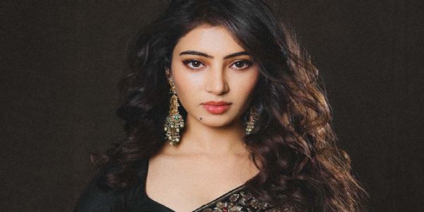 सारा अर्जुन - फोटो सोर्स एक्स