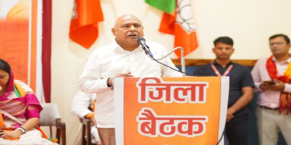 बुंदेलखंड में भाजपा का ‘गांव-बस्ती चलो’ अभियान से बूथ मजबूत करने पर जोर, हेमंत खंडेलवाल का कांग्रेस पर हमला