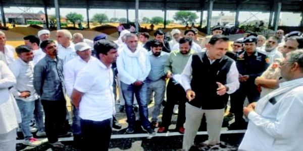 अनाज मंडी में तौल में गड़बड़ी पर सख्ती, 100 ग्राम कम वजन पाए जाने पर भरपाई के निर्देश