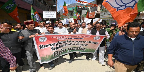 भाजपा सरकार ने आईजीएमसी को हिम केयर में 60 करोड़ दिए, सीएम 120 करोड़ का घोटाला बता रहे : जयराम ठाकुर