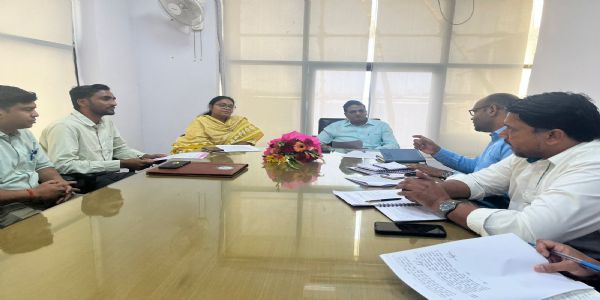 राज्यकर्मी स्वास्थ्य बीमा योजना में आ रही समस्याओं का होगा समाधान : छविरंजन