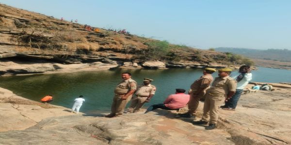 सुखदरिया दरी में डूबे युवक का शव बरामद, एसडीआरएफ ने निकाला