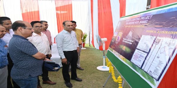 डीएसए स्टेडियम में फ्लड लाइट्स का शिलान्यास