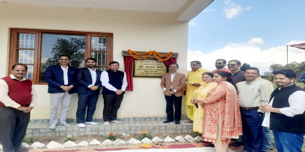 पुराना कांगड़ा में निर्मित वन विश्राम गृह का एचआरटीसी उपाध्यक्ष ने किया उद्घाटन