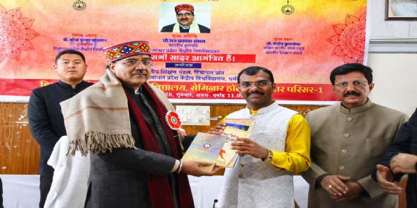 ज्ञान, अनुशासन और जीवन-मूल्यों पर आधारित रही है भारतीय शिक्षा : प्रो. बंसल