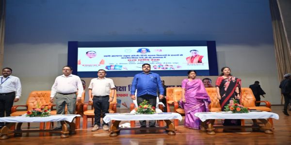 विद्यालयों में शैक्षणिक कार्यों को अधिक प्रभावी, गुणवत्तापूर्ण व परिणामोन्मुखी बनाएं : स्कूल शिक्षा मंत्री यादव