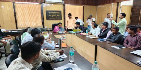 निंबाहेड़ा जनसुनवाई: 39 परिवादों की सुनवाई, कई का मौके पर निस्तारण