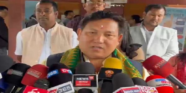 यूपीपीएल अध्यक्ष प्रमोद बोडो ने किया मतदान