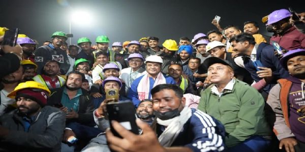 अंतर्राष्ट्रीय श्रमिक दिवस पर मुख्यमंत्री का संदेश, श्रमिकों को दी शुभकामनाएं