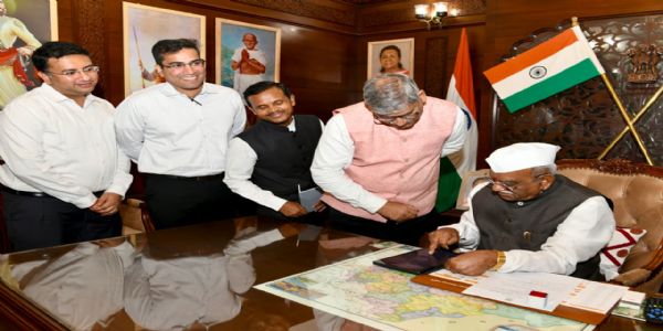 राज्यपाल ने लोक भवन से की डिजिटल जनगणना अभियान की शुरुआत