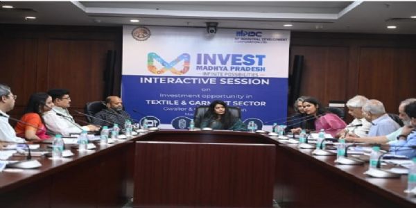 मप्र भवन नई दिल्ली में हुआ टेक्सटाइल एवं गारमेंट सेक्टर में इंटरएक्टिव सेशन