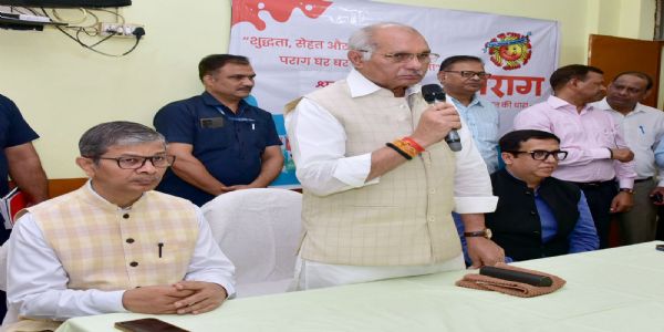 श्रमिक ही वन ट्रिलियन डॉलर इकोनॉमी की आधारशिला, पराग फैक्ट्री में हुआ सम्मान
