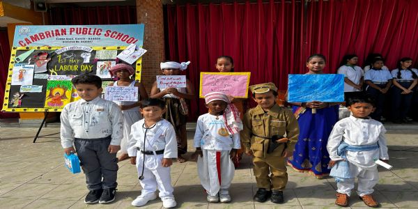 श्रमिकों के बिना सुव्यवस्थित जीवन की कल्पना बेमानी: परमजीत कौर