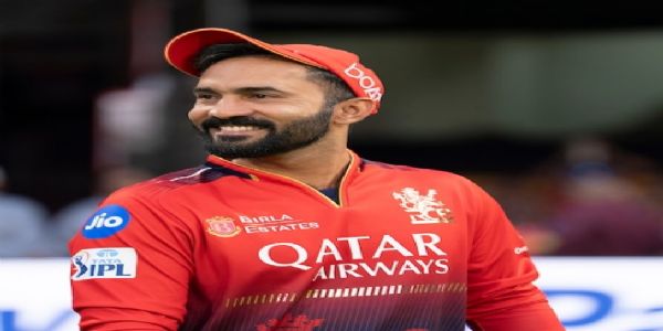 दिनेश कार्तिक