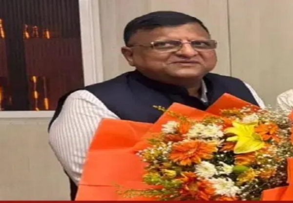 मनोज कुमार अग्रवाल