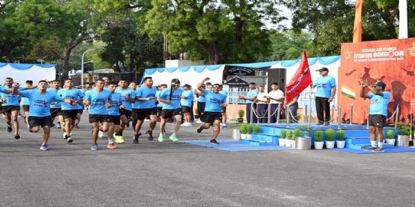 आपरेशन सिंदूर की पहली सालगिरह पर वायुसैनिकों की दौड़