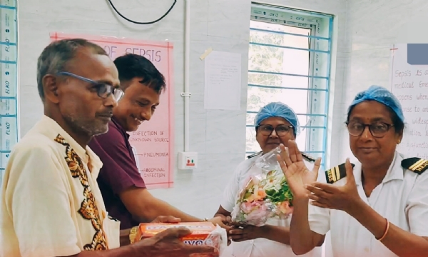 अस्पताल परिसर में भाजपा कार्यकर्ता