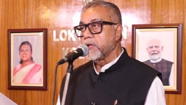 तापस रॉय